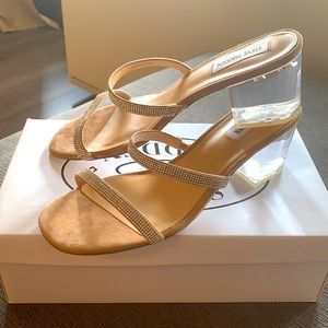 Never worn Issy R rhinestone sandals Size 10